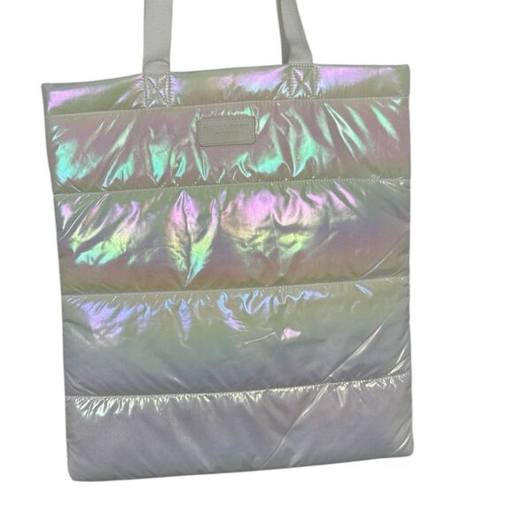 BATH & BODY WORKS WHITE IRIDESCENT PUFFER TOTE BAG BLACK FRIDAY 2023 new - Picture 3 of 7
